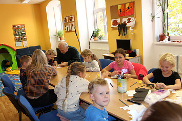 Prázdninové tvoření - Halloweenská strašidla