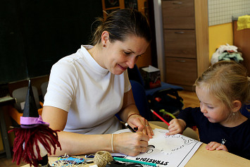 Prázdninové tvoření - Halloweenská strašidla