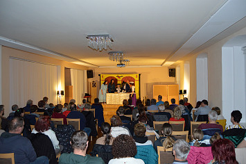 Divadelní představení S čerty nejsou žerty