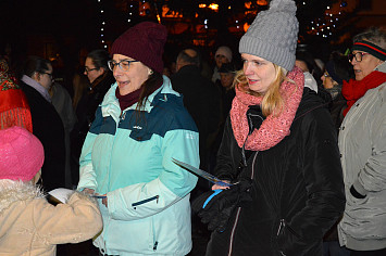 Zpívání koled s Českým rozhlasem Plzeň v Kasejovicích